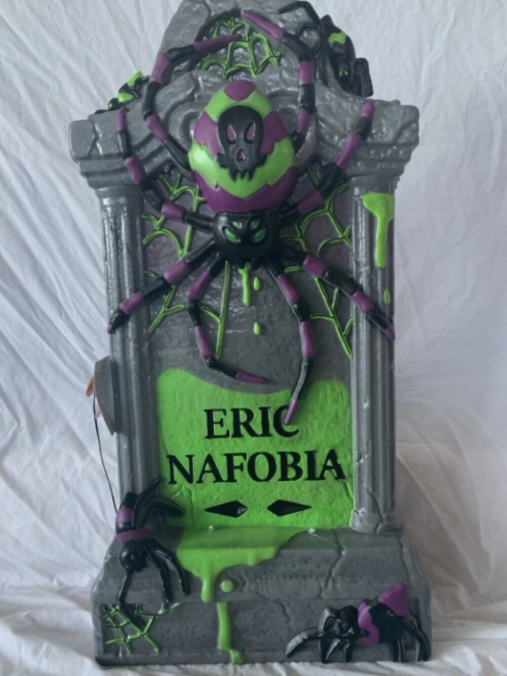 Hyde and Eek! Eric Nafobia Light Up Tombstone Halloween, Blacklight Reactive